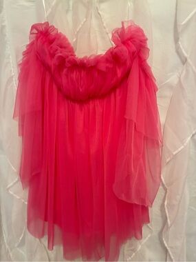 Fuchsia Ruffled Chiffon Strapless Dress